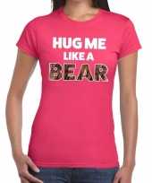 Baby hug me like a bear tekst t-shirt roze dames knuffel